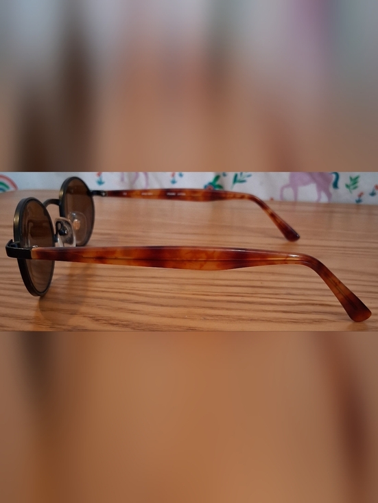 EUC Vintage 1980s Revo Japan 962/001 Oval Tortoise Blue Polarize Unisex Sunglass main image 8